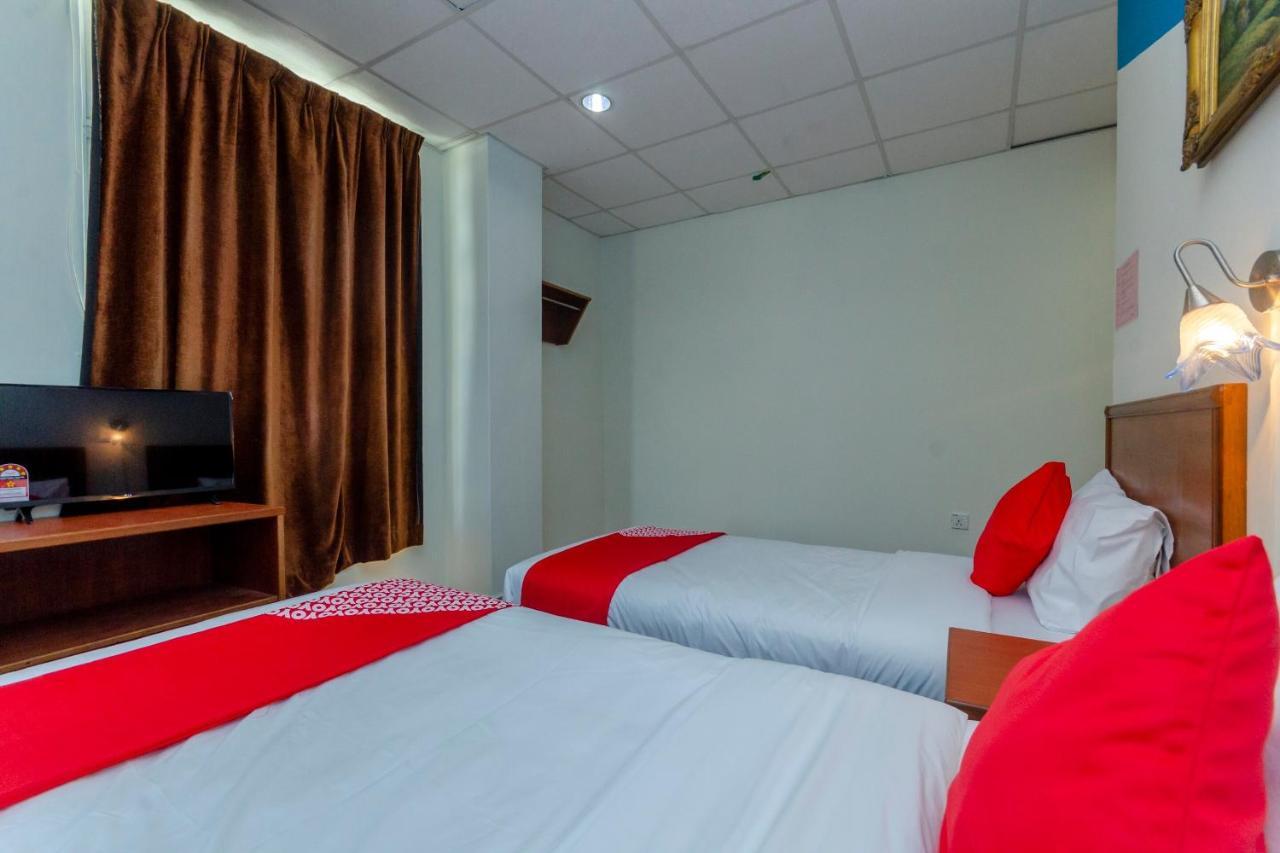 Hotel Oyo 702 D View Mersing Zimmer foto
